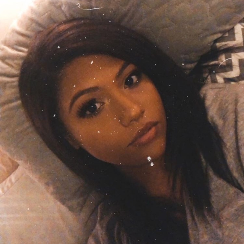 Meet your Posher, Alexuz